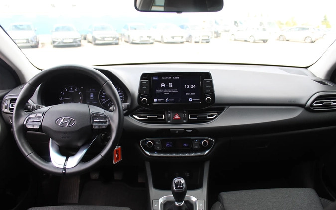 Hyundai I30 cena 86700 przebieg: 22349, rok produkcji 2022 z Radzymin małe 326